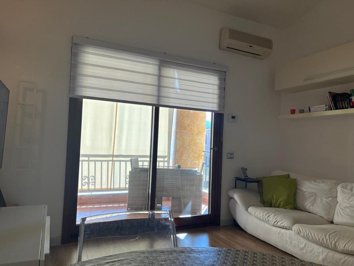 P. Home La Maddalena  Kültér fotó