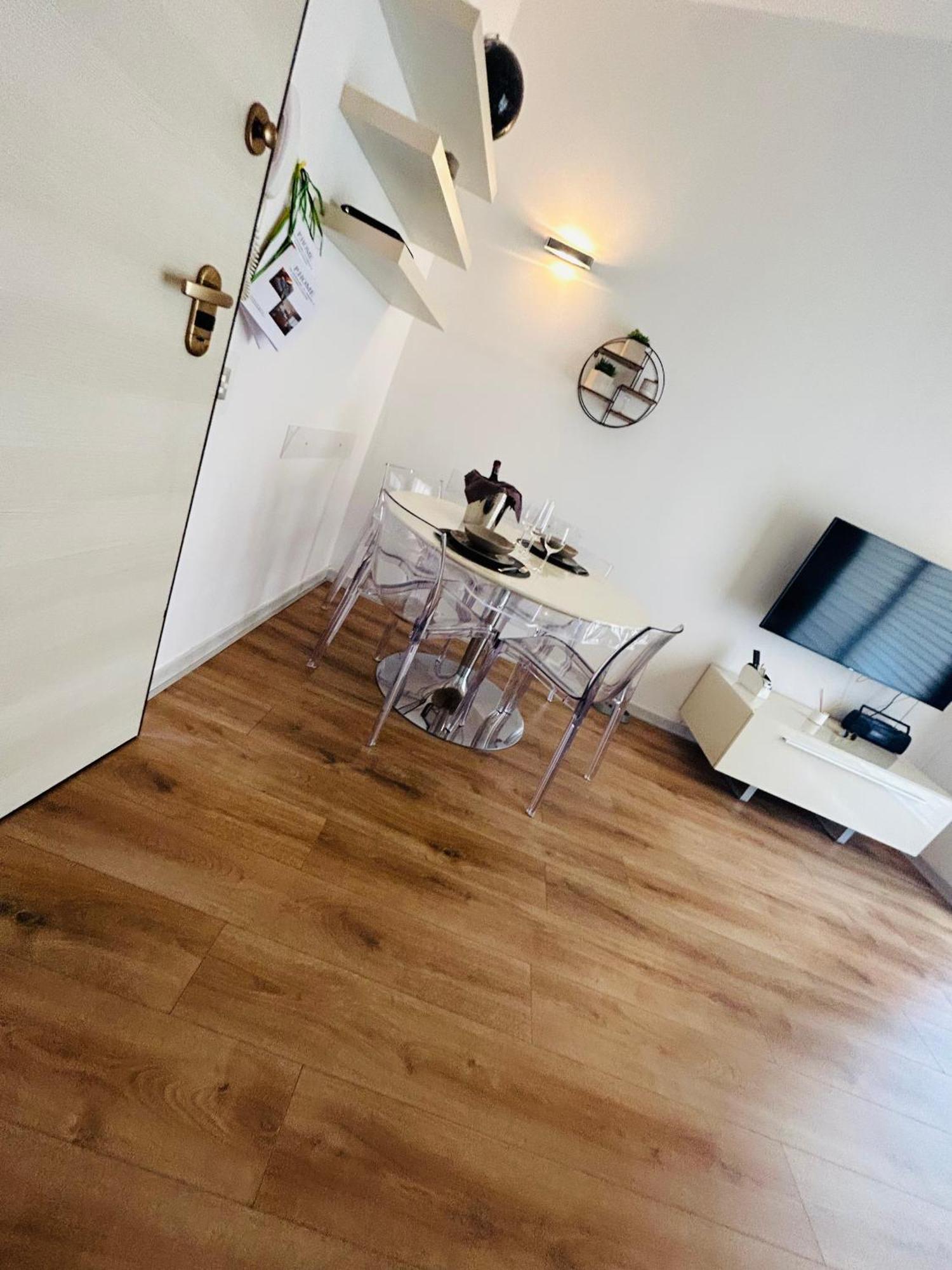 P. Home La Maddalena  Kültér fotó
